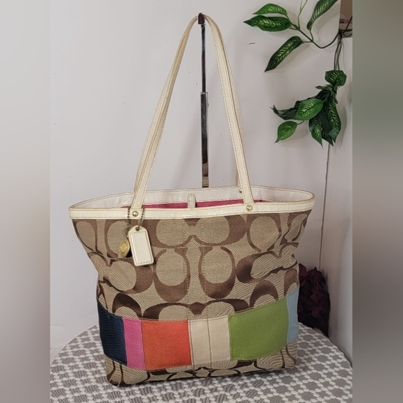 ❤️ EUC Coach Shoulder Bag 12